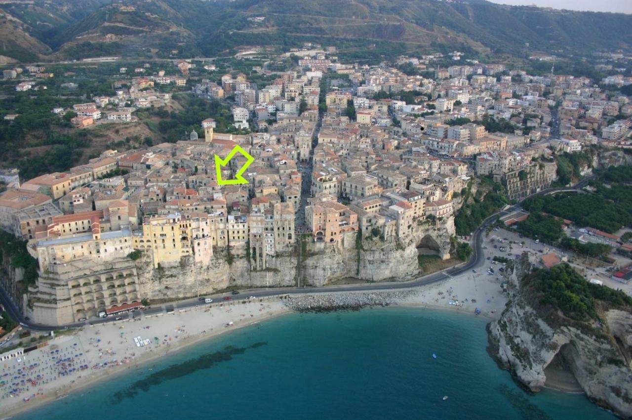 Appartement Astoria Tropea Centro Storico Extérieur photo